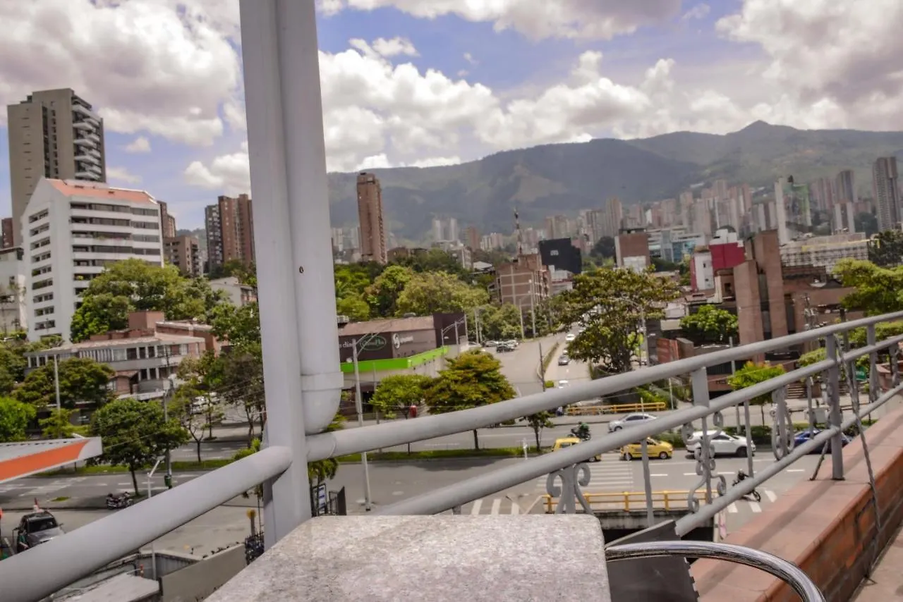 Calle 10 Suites Medellín Colombia