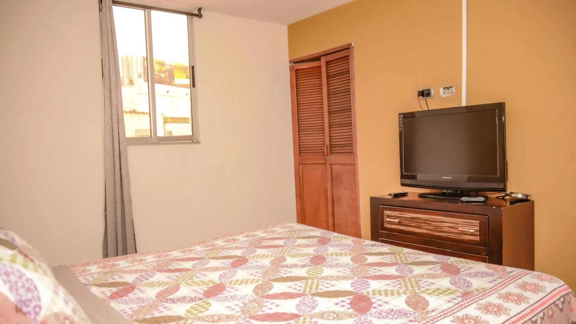 Calle 10 Suites Medellín